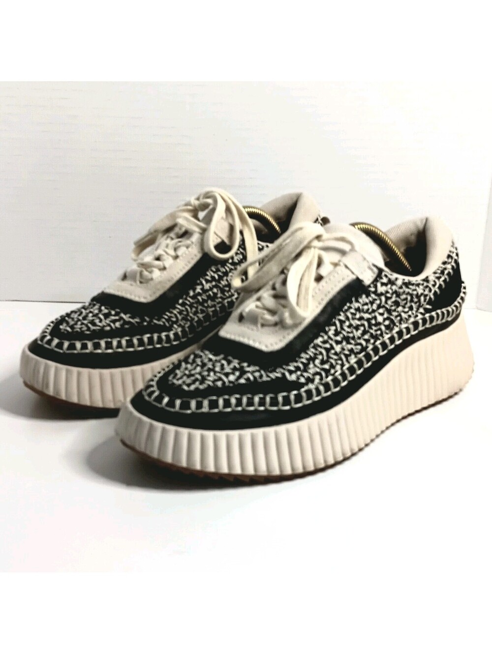 Dolce Vita Dolen Black/Cream Woven Knit Platform Sneakers Size 9 Boho Chunky - Picture 1 of 9